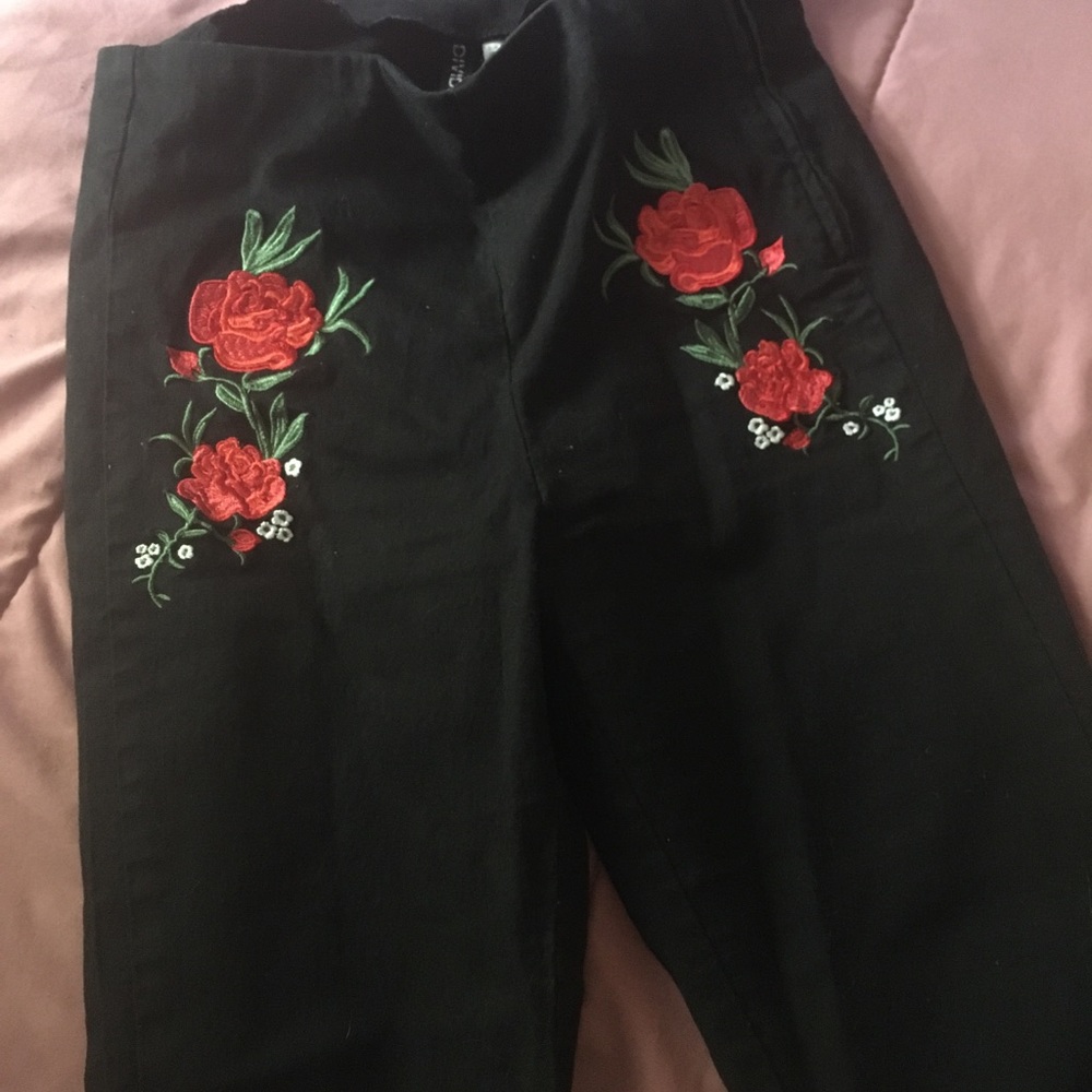 Jeans - Picture 1 of 2